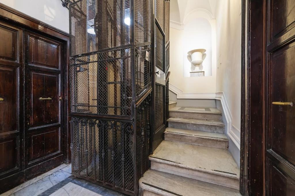 Апартаменты Domus Quirinale Рим Экстерьер фото