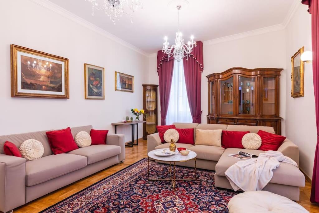 Апартаменты Domus Quirinale Рим Экстерьер фото